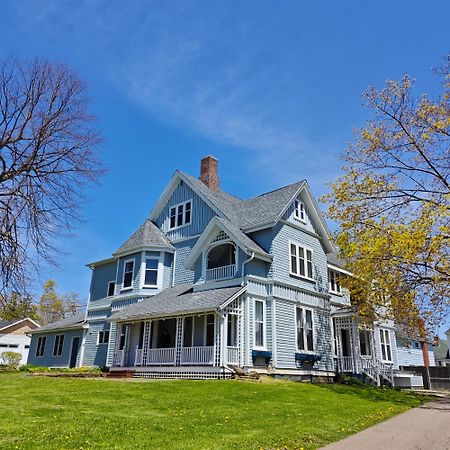 Andy'S Blue House Bed & Breakfast Charlottetown Ngoại thất bức ảnh
