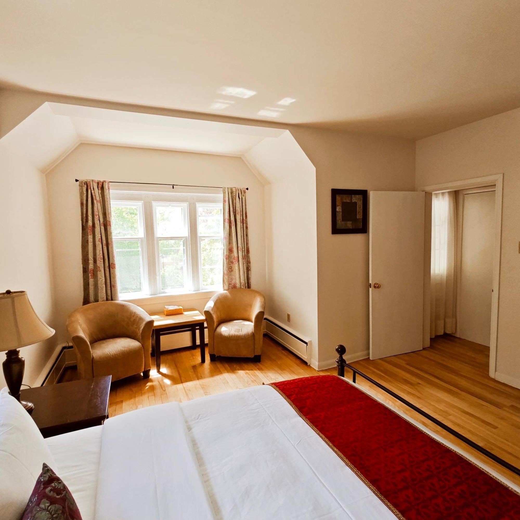 Andy'S Blue House Bed & Breakfast Charlottetown Ngoại thất bức ảnh